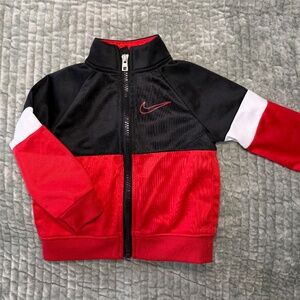Nike Boy's Infant Full Zip Track Dri Fit Jacket black & red. Sx 12M S sullivanse
